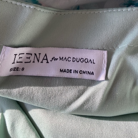 Mac Duggal Long-Sleeve Ruffled Floral Chiffon🦋Tiered Mini Dress - Picture 10 of 16